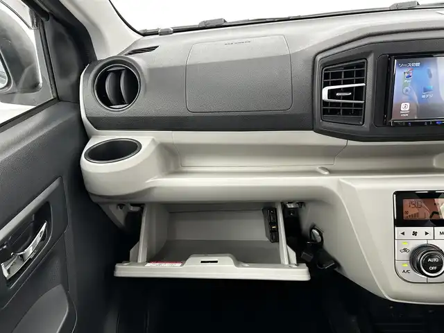 ダイハツ ミラ イース G リミテッド SAⅢ 大分県 2020(令2)年 1.9万km パールホワイトⅢ 社外メモリナビ/(CD/DVD/BT/フルセグTV)/バックカメラ/スマートキー/プッシュスタート/ETC/電格ミラー/オートライト/オートハイビーム/LEDヘッドライト/ヘッドライトレベライザー/MOMOステアリング/純正14インチアルミホイール/ドライブレコーダー/ドアバイザー/純正フロアマット