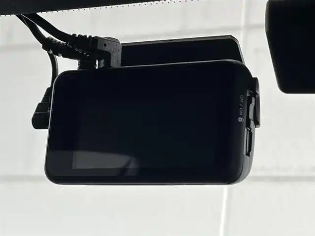 ＢＭＷ ＢＭＷ Ｘ３ 20d xDrive Mスポーツ 山形県 2023(令5)年 2万km ソフィスト・グレー・ブリリアント・エフェクト 純正ＨＤＤナビ　/フルセグＴＶ　/３６０°カメラ　/ＥＴＣ　/Ｂｌｕｅｔｏｏｔｈ／ＵＳＢ／ＡｐｐｌｅＣａｒｐｌａｙ　/Ｄ／Ｎ席パワーシート　/全席シートヒーター　/Ｄ／Ｎ席ベンチレーション　/パノラマサンルーフ