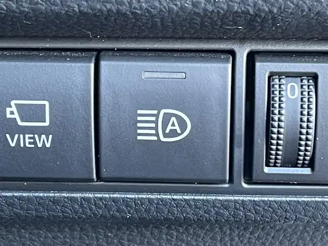 トヨタ カローラ クロス ハイブリッド Z 山梨県 2022(令4)年 2.5万km プラチナホワイトパールマイカ モデリスタエアロ　/純正ディスプレイオーディ　/Bluetooth　/全方位カメラ　/ETC2.0/ハーフレザー　/運転席パワーシート　/前席シートヒーター　/電動リヤゲート　/コーナーセンサー　/ドライブレコーダー/LKA　/BSM/Aライト/Aハイビーム/純正18インチアルミホイール/社外アルミホイール車載/保証書/取扱説明書