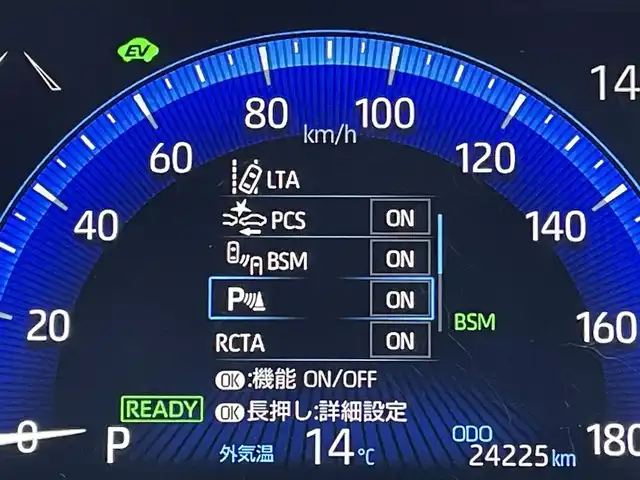 トヨタ カローラ クロス ハイブリッド Z 山梨県 2022(令4)年 2.5万km プラチナホワイトパールマイカ モデリスタエアロ　/純正ディスプレイオーディ　/Bluetooth　/全方位カメラ　/ETC2.0/ハーフレザー　/運転席パワーシート　/前席シートヒーター　/電動リヤゲート　/コーナーセンサー　/ドライブレコーダー/LKA　/BSM/Aライト/Aハイビーム/純正18インチアルミホイール/社外アルミホイール車載/保証書/取扱説明書