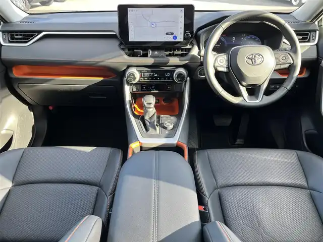 トヨタ ＲＡＶ４ ハイブリッド アドベンチャー 奈良県 2024(令6)年 0.5万km アーバンカーキ 純正10インチディスプレイオーディオ/(フルセグ/BT/AppleCarPlay/AndroidAuto)/レーダークルーズコントロール/アラウンドビューモニター/ブラインドスポットモニター/前後コーナーセンサー/プリクラッシュセーフティ/レーンキープアシスト/パワーバックドア/レザーシート/運転席メモリ付きパワーシート/前席シートヒーター/エアーシート/ステアリングヒーター/デジタルインナーミラー/LEDヘッドライト/前方ドライブレコーダー/ETC2.0/純正19インチAW/取り扱い説明書/スペアキーX1