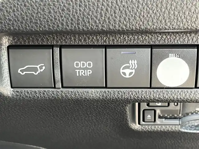 トヨタ ＲＡＶ４ ハイブリッド アドベンチャー 奈良県 2024(令6)年 0.5万km アーバンカーキ 純正10インチディスプレイオーディオ/(フルセグ/BT/AppleCarPlay/AndroidAuto)/レーダークルーズコントロール/アラウンドビューモニター/ブラインドスポットモニター/前後コーナーセンサー/プリクラッシュセーフティ/レーンキープアシスト/パワーバックドア/レザーシート/運転席メモリ付きパワーシート/前席シートヒーター/エアーシート/ステアリングヒーター/デジタルインナーミラー/LEDヘッドライト/前方ドライブレコーダー/ETC2.0/純正19インチAW/取り扱い説明書/スペアキーX1