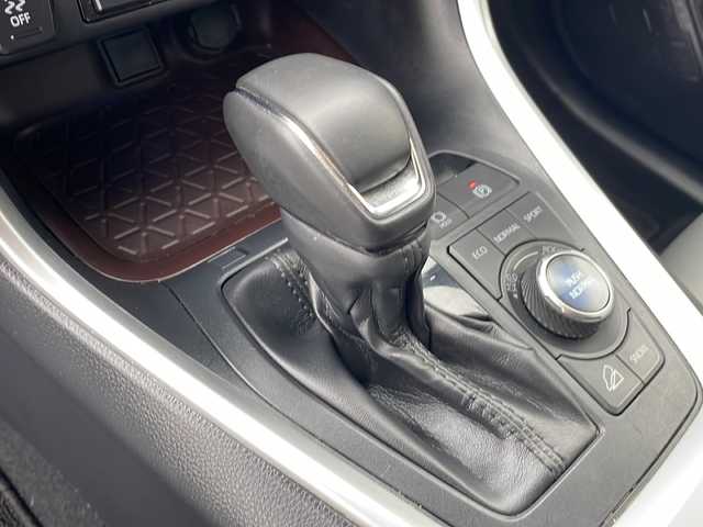 トヨタ ＲＡＶ４ G Zパッケージ 三重県 2020(令2)年 4.8万km ホワイトパールクリスタルシャイン 純正7型ナビ/バックカメラ/デジタルインナーミラー/前後ドライブレコーダー/ビルトインETC/BSM/パワーバックドア/パワーシート/シートヒーター/メモリーシート/ステアリングヒーター/衝突被害軽減システム/レーンキープアシスト/アダプティブクルーズコントロール/USB給電/AV100V/電子パーキング/LEDオートライト/フォグランプ/電動格納ミラー