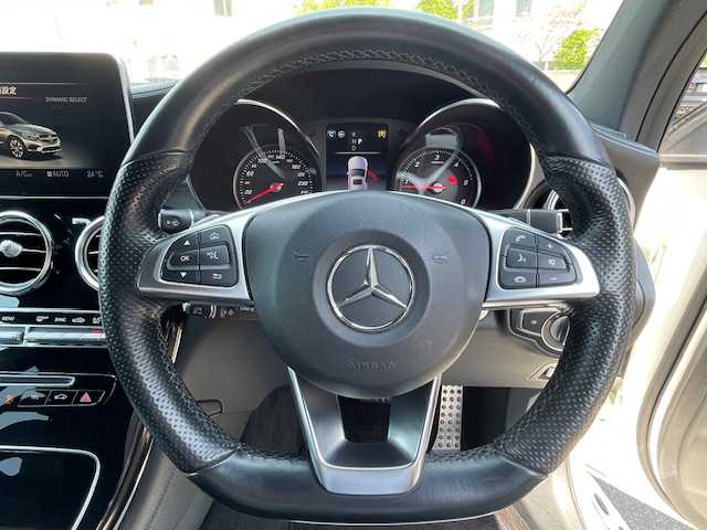 メルセデス・ベンツ ＧＬＣ２２０ d 4マチック クーペ スポーツ 青森県 2018(平30)年 6.3万km ダイヤモンドホワイト レーダーセーフティパッケージ/・アクティブブレーキアシスト/・リアCPA/・アクティブレーンキーピングアシスト/・アクティブブラインドスポットアシスト/・ディスタンスパイロットディストロニック/・ステアリングパイロット/純正ナビ/360°カメラシステム/黒ハーフレザーシート/シートヒーター(全席)/電動ランバーサポート(D/N)/LEDヘッドライト/アンビエントライト(3色)/キーレスゴー/EASY-PACK自動開閉テールゲート/ETC