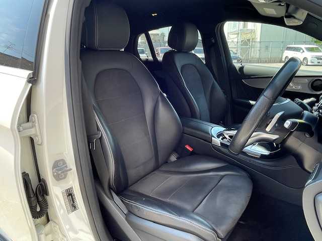 メルセデス・ベンツ ＧＬＣ２２０ d 4マチック クーペ スポーツ 青森県 2018(平30)年 6.3万km ダイヤモンドホワイト レーダーセーフティパッケージ/・アクティブブレーキアシスト/・リアCPA/・アクティブレーンキーピングアシスト/・アクティブブラインドスポットアシスト/・ディスタンスパイロットディストロニック/・ステアリングパイロット/純正ナビ/360°カメラシステム/黒ハーフレザーシート/シートヒーター(全席)/電動ランバーサポート(D/N)/LEDヘッドライト/アンビエントライト(3色)/キーレスゴー/EASY-PACK自動開閉テールゲート/ETC