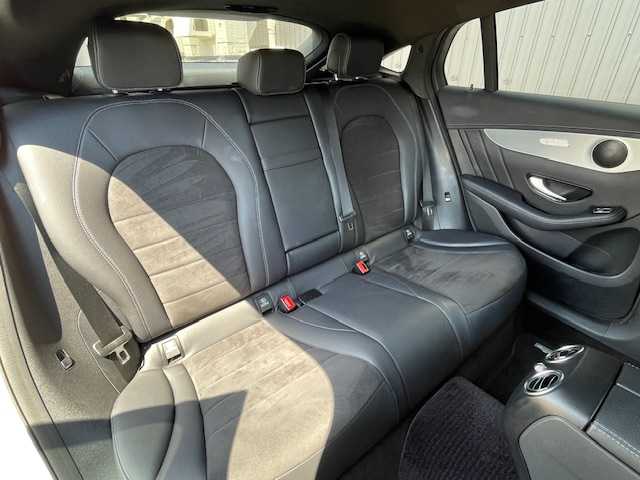 メルセデス・ベンツ ＧＬＣ２２０ d 4マチック クーペ スポーツ 青森県 2018(平30)年 6.3万km ダイヤモンドホワイト レーダーセーフティパッケージ/・アクティブブレーキアシスト/・リアCPA/・アクティブレーンキーピングアシスト/・アクティブブラインドスポットアシスト/・ディスタンスパイロットディストロニック/・ステアリングパイロット/純正ナビ/360°カメラシステム/黒ハーフレザーシート/シートヒーター(全席)/電動ランバーサポート(D/N)/LEDヘッドライト/アンビエントライト(3色)/キーレスゴー/EASY-PACK自動開閉テールゲート/ETC