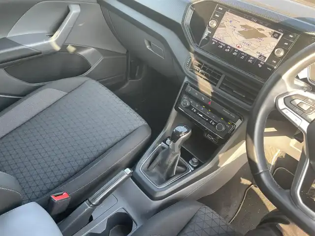 フォルクスワーゲン Ｔ－クロス TSI 1st 茨城県 2020(令2)年 3.5万km 青 スマートキー/スペアキー/プッシュスタート/純正ナビ/ビルトインETC2.0/クルーズコントロール/純正AW/ブラインドスポットモニター/前後コーナーセンサー/ドラレコ前