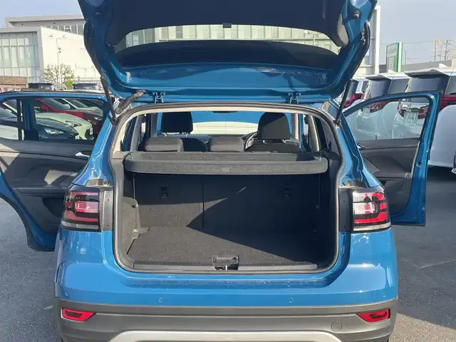 フォルクスワーゲン Ｔ－クロス TSI 1st 茨城県 2020(令2)年 3.5万km 青 スマートキー/スペアキー/プッシュスタート/純正ナビ/ビルトインETC2.0/クルーズコントロール/純正AW/ブラインドスポットモニター/前後コーナーセンサー/ドラレコ前