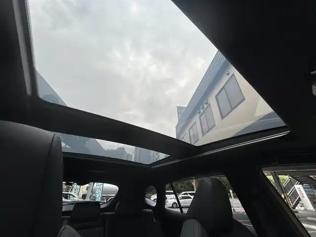 トヨタ ハリアー Z レザーパッケージ 神奈川県 2020(令2)年 6.9万km ホワイトパールクリスタルシャイン 純正メモリナビ/BT/フルセグTV/サンルーフ付/JBL付/ETC2.0/全車速追従機能付クルーズコントロール/クリアランスソナー/ブラインドスポットモニター/デジタルインナーミラー/プリクラッシュセーフティー/トラクションコントロール/バック/サイド/フロントカメラ/サイド/カーテン/ニー/Wエアバッグ/リヤクロストラフィックアラート/レーントレーシングアシスト/純正フロアマット/アルミ/レザーシート/D.N席/シートヒーター/エアシート/パワーシート/コーナー/バックセンサー/パワーバックドア/T-Connect/前後ドラレコ/MTモード付AT/革ハンドル/オールオートパワーウィンドウ/集中ドアロック/オートマチックハイビーム/オートライト/ABS/スマートキー/スペアキー/取説/保証書