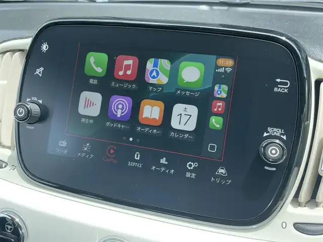 フィアット ５００ 1．2 ポップ 石川県 2018(平30)年 5.6万km 白 純正ディスプレイオーディオ/ＡｐｐｌｅＣａｒＰｌａｙ/Ｂｌｕｅｔｏｏｔｈ/ＡＵＸ/ＵＳＢ/アイドリングストップ/ＥＴＣ/アンチスリップレギュレーション/ステアリングリモコン/シティーモードスイッチ