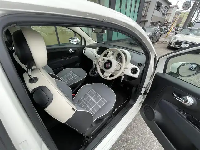 フィアット ５００ 1．2 ポップ 石川県 2018(平30)年 5.6万km 白 純正ディスプレイオーディオ/ＡｐｐｌｅＣａｒＰｌａｙ/Ｂｌｕｅｔｏｏｔｈ/ＡＵＸ/ＵＳＢ/アイドリングストップ/ＥＴＣ/アンチスリップレギュレーション/ステアリングリモコン/シティーモードスイッチ