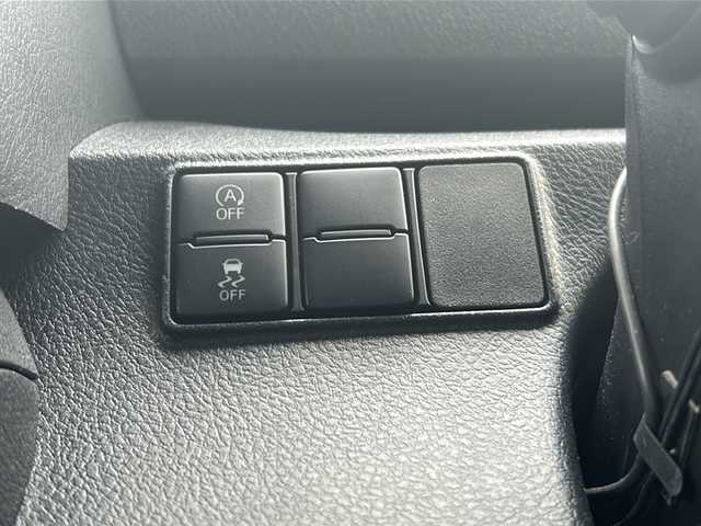 トヨタ シエンタ G クエロ 沖縄県 2021(令3)年 1.6万km ホワイトパールクリスタルシャイン 純正ナビ・TV・Bluetooth・CD・DVD/全方位カメラ/両側パワースライドドア/ETC/衝突軽減システム/オートライト/ドライブレコーダー/コーナーセンサー/LEDヘッドライト/スマートキー/ステアリングスイッチ/革巻きステアリング/アイドリングストップ