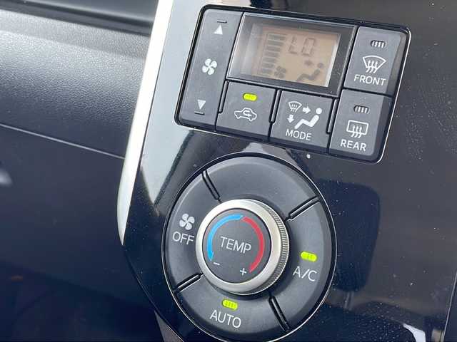 ダイハツ タント カスタム RS トップED SA Ⅲ 福岡県 2018(平30)年 7.2万km ブラックマイカメタリック 社外7インチナビ/　（Bカメラ、TV、DVD、CD、Bluetooth、AM、FM）/両側パワースライドドア/ドライブレコーダー前/ETC/衝突軽減ブレーキ/横滑り防止装置/アイドリングストップ/フォグランプ/ステアリングボタン/ハーフレザーシート/純正ホイール/純正マット/LEDヘッドライト/ドアバイザー/ウィンカーミラー/パワーウィンドウ/スマートキー/プッシュスタート/スペアキー