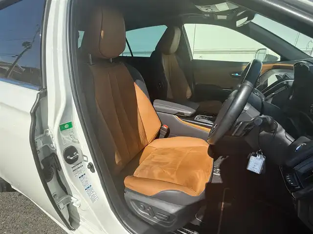 トヨタ クラウン ハイブリッド S Four エレガンススタイル 岩手県 2020(令2)年 8.1万km ホワイトパールクリスタルシャイン サンルーフ　ナビ　バックＣ　キャンセラー付フルセグ　電動ハーフレザーシート　レーダークルーズ　ＢＳＭ　ＥＴＣ２．０　パドルシフト　純正１８ＡＷ　オートＬＥＤライト　フォグランプ　スマートキー