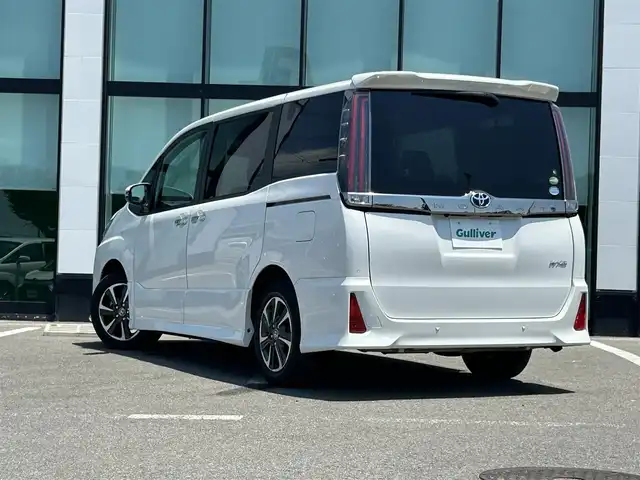 トヨタ ノア Si ダブルバイビーⅡ 和歌山県 2020(令2)年 4.3万km ホワイトパールクリスタルシャイン 社外ナビ/フルセグTV/バックカメラ/（BT/CD/DVD)/プリクラッシュセーフティー/クルーズコントロール/クリアランスソナー/レーンディパーチャーアラート/両側パワースライドドア/ビルトインETC/前後ドライブレコーダー/アイドリングストップ/シートバックテーブル/リアサンシェード/LEDヘッドライト/フォグランプ/オートライト/オートマチックハイビーム