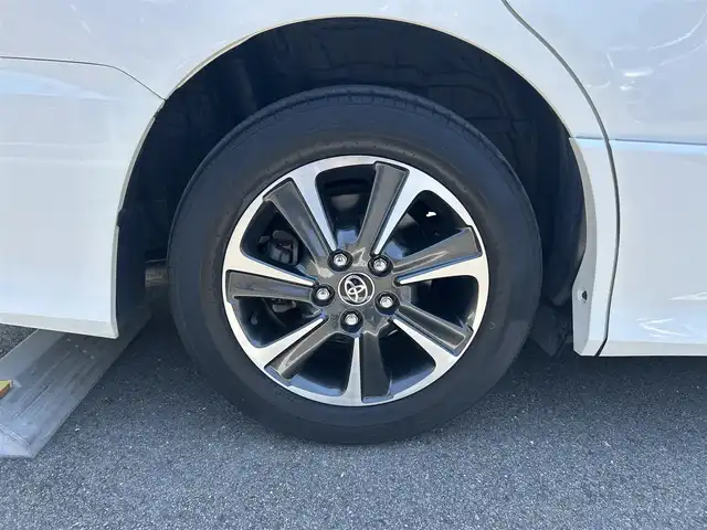 トヨタ ノア Si ダブルバイビーⅡ 和歌山県 2020(令2)年 4.3万km ホワイトパールクリスタルシャイン 社外ナビ/フルセグTV/バックカメラ/（BT/CD/DVD)/プリクラッシュセーフティー/クルーズコントロール/クリアランスソナー/レーンディパーチャーアラート/両側パワースライドドア/ビルトインETC/前後ドライブレコーダー/アイドリングストップ/シートバックテーブル/リアサンシェード/LEDヘッドライト/フォグランプ/オートライト/オートマチックハイビーム