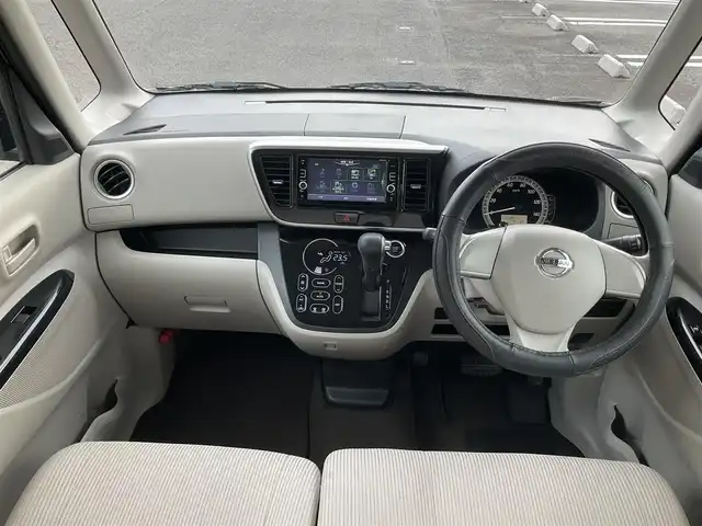 日産 デイズ ルークス X 滋賀県 2016(平28)年 13.3万km モカブラウンP エマージェンシーブレーキ/踏み間違い衝突防止アシスト/純正7インチナビ/Bluetooth、DVD、CD、フルセグテレビ/アラウンドビューモニター/片側パワースライドドア/タッチパネル式オートエアコン/シートバックテーブル（助手席側）/後部席サンシェード/プッシュスタート/取扱説明書/保証書