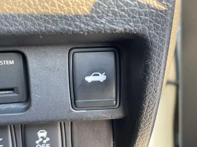 日産 ティアナ XV 愛知県 2015(平27)年 12.2万km ブリリアントホワイトパール 純正ナビ/全方位カメラ/クルーズコントロール/シートヒーター/エアシート/フルセグ/CD DVD/Bluetooth/パワーシート/コーナーセンサー/純正アルミホイール/LEDヘッドライト/ステアリングスイッチ/スマートキー/プッシュスタート