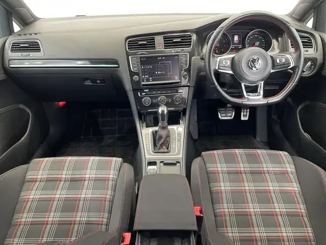 フォルクスワーゲン ゴルフ ＧＴＩ 栃木県 2014(平26)年 7.2万km グレー 純正ナビ/(CD/DVD/フルセグTV/Bluetooth/SD/AUX/USB)/衝突軽減ブレーキ/前後コーナーセンサー/ビルトインETC/禁煙車/オートライト/HIDヘッドライト/パドルシフト/スマートキー/プッシュスタート/アイドリングストップ/ステアリングスイッチ/革巻きステアリング/ウィンカーミラー/電動格納ミラー/純正18インチアルミホイール/純正フロアマット