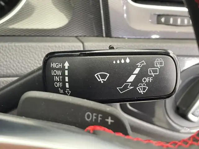 フォルクスワーゲン ゴルフ ＧＴＩ 栃木県 2014(平26)年 7.2万km グレー 純正ナビ/(CD/DVD/フルセグTV/Bluetooth/SD/AUX/USB)/衝突軽減ブレーキ/前後コーナーセンサー/ビルトインETC/禁煙車/オートライト/HIDヘッドライト/パドルシフト/スマートキー/プッシュスタート/アイドリングストップ/ステアリングスイッチ/革巻きステアリング/ウィンカーミラー/電動格納ミラー/純正18インチアルミホイール/純正フロアマット