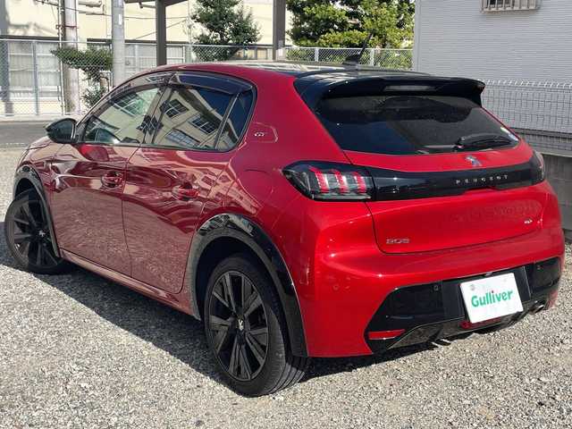 プジョー プジョー ２０８ GT 福岡県 2021(令3)年 4.7万km 赤 ディスプレイオーディオ/Bluetooth/MirrorLink/AndroidAuto/AppleCarplay/AM/FM/USB/iPod/ドライブモード/ハンズフリー/シートヒーター（D/N)/電動格納ミラー/プッシュスタート/レーンキープアシスト/オートライト/パドルシフト/ETC/ドライブレコーダー/パーキングセンサー/アイドリングストップ/インテリジェントハイビーム