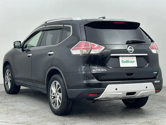 日産 エクストレイル 20Xtt エマージェンシーブレーキ 道央・札幌 2017(平29)年 5.9万km ダイヤモンドブラック ・４WD/・エマージェンシーブレーキ/・レーンキープアシスト/・ブラインドスポットモニター/・コーナーセンサー/・クルーズコントロール/・メーカーナビ/・フルセグ/BT/CD/DVD/・アラウンドビューモニター/・パワーバックドア/・ビルトインETC/・アイドリングストップ/・シートヒーター/・ステアリングスイッチ/・プッシュスタート/・スマートキー/・横滑り防止装置/・LEDヘッドライト/・電格ミラー