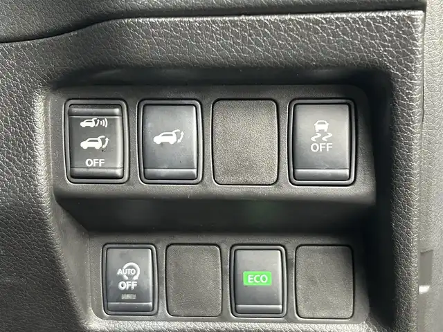 日産 エクストレイル 20Xtt エマージェンシーブレーキ 道央・札幌 2017(平29)年 5.9万km ダイヤモンドブラック ・４WD/・エマージェンシーブレーキ/・レーンキープアシスト/・ブラインドスポットモニター/・コーナーセンサー/・クルーズコントロール/・メーカーナビ/・フルセグ/BT/CD/DVD/・アラウンドビューモニター/・パワーバックドア/・ビルトインETC/・アイドリングストップ/・シートヒーター/・ステアリングスイッチ/・プッシュスタート/・スマートキー/・横滑り防止装置/・LEDヘッドライト/・電格ミラー