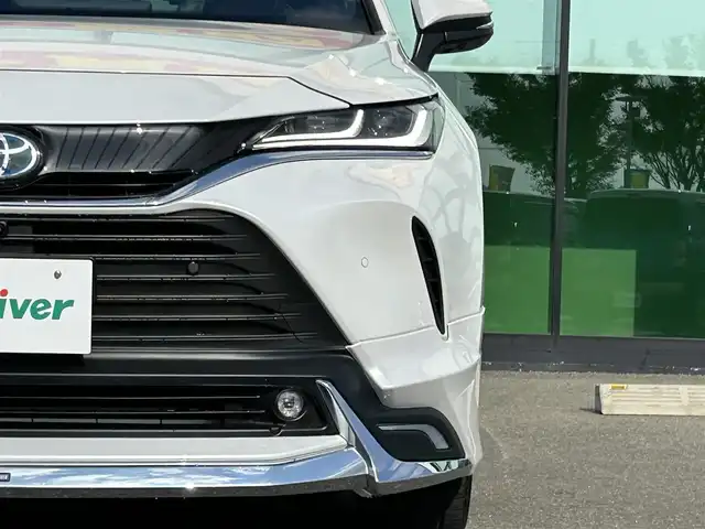 トヨタ ハリアー ハイブリッド Z 和歌山県 2024(令6)年 2.9万km プラチナホワイトパールマイカ 純正12.3インチナビ/JBLサウンド/全方位カメラ/フルセグTV/衝突軽減ブレーキ/ブラインドスポットモニター/前後コーナーセンサー/レーダークルコン/オートライト/モデリスタエアロ/デジタルインナーミラー/ヘッドアップディスプレイ/ドラレコ/ビルトインETC2.0/置くだけ充電器/パワーシート/電動リアゲート