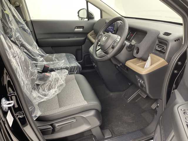 ホンダ フリード ハイブリット e:HEV AIR EX 福島県 2025(令7)年 0.1千km クリスタルブラックパール /登録済未使用車//純正９インチナビ　//両側パワースライドドア　//衝突被害軽減ブレーキ　//アダプティブクルーズコントロール　//シートヒーター(D/N)//コーナーセンサー(前後)//バックカメラ　//ＵＳＢ入力端子　//ＬＥＤヘッドライト//ステアリングリモコン//取扱説明書//保証書