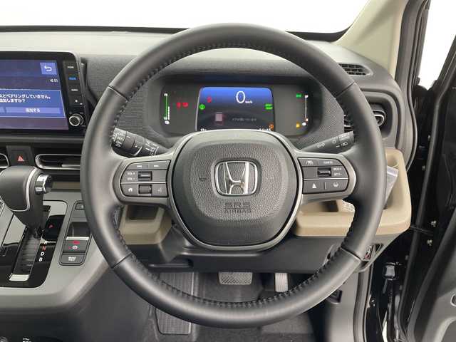 ホンダ フリード ハイブリット e:HEV AIR EX 福島県 2025(令7)年 0.1千km クリスタルブラックパール /登録済未使用車//純正９インチナビ　//両側パワースライドドア　//衝突被害軽減ブレーキ　//アダプティブクルーズコントロール　//シートヒーター(D/N)//コーナーセンサー(前後)//バックカメラ　//ＵＳＢ入力端子　//ＬＥＤヘッドライト//ステアリングリモコン//取扱説明書//保証書