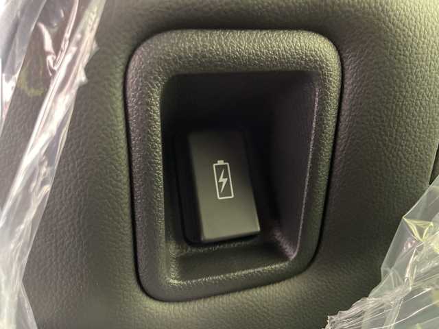 ホンダ フリード ハイブリット e:HEV AIR EX 福島県 2025(令7)年 0.1千km クリスタルブラックパール /登録済未使用車//純正９インチナビ　//両側パワースライドドア　//衝突被害軽減ブレーキ　//アダプティブクルーズコントロール　//シートヒーター(D/N)//コーナーセンサー(前後)//バックカメラ　//ＵＳＢ入力端子　//ＬＥＤヘッドライト//ステアリングリモコン//取扱説明書//保証書