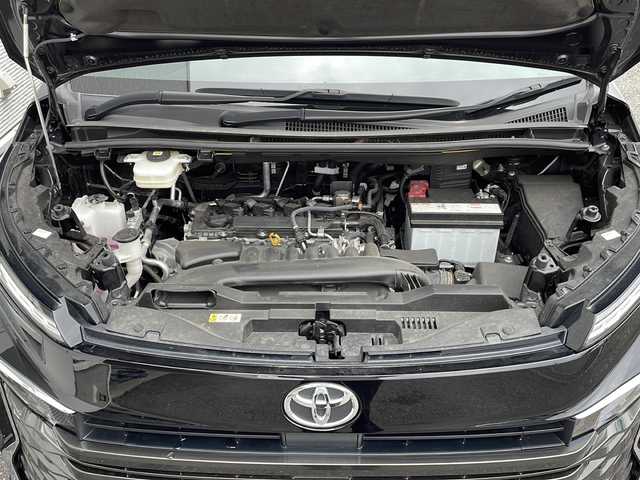 トヨタ ヴォクシー S－Z 岐阜県 2022(令4)年 2.6万km アティチュードブラックマイカ 両側パワースライドドア/HDDナビ/バックカメラ/アイドリングストップ/クルーズコントロール/ドアバイザー/プッシュスタート/ETC/ワンオーナー