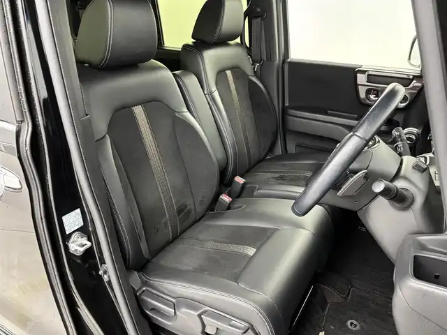 ホンダ Ｎ ＢＯＸ カスタム G L ターボ ホンダセンシング 埼玉県 2018(平30)年 5万km クリスタルブラックパール 純正9インチナビ　VXU-185NBi/バックカメラ/前方ドライブレコーダー/ETC/Honda SENSING/・衝突軽減ブレーキ/・誤発進抑制機能/・路外逸脱抑制機能/・アダプティブ・クルーズ・コントロール/・オートハイビーム/・先行車発進お知らせ機能/・標識認識機能/パドルシフト/両側パワースライドドア/プッシュスタート/ステアリングリモコン/ロールサンシェード/ウィンカーミラー/フロントフォグランプ/純正フロアマット/純正ドアバイザー/純正15インチアルミホイール