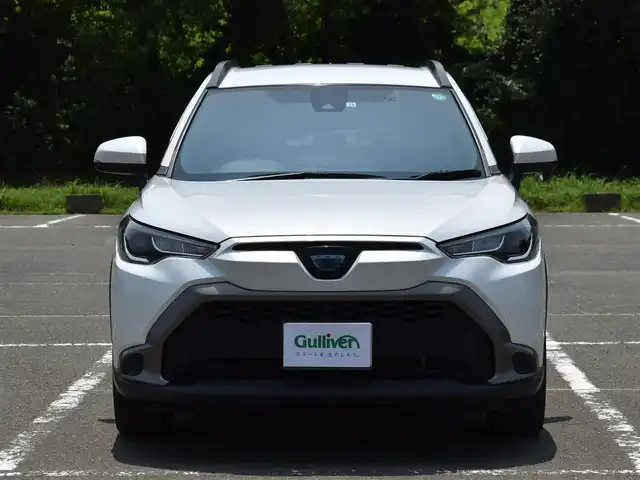 トヨタ カローラ クロス ハイブリッド S 福岡県 2022(令4)年 2.2万km プラチナホワイトパールマイカ ワンオーナー/純正ディスプレイオーディオ/バックカメラ/ETC/プリクラッシュセーフティ/レーントレーシングアラート/ブラインドスポットモニター/レーダークルーズコントロール/クリアランスソナー/オートマッチクハイビーム/純正LEDヘッドライト/ブレーキホールド/前後ドライブレコーダー/純正１７インチアルミホイール/革巻きステアリング/保証書・取説・スペアキー