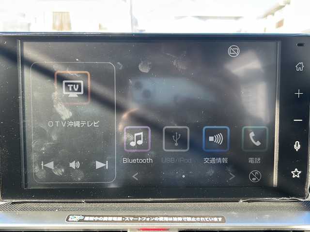 トヨタ ライズ Z 沖縄県 2020(令2)年 2万km シャイニングホワイトパール 純正ディスプレイオーディオ　/（ＡＭ／ＦＭ／／ＢＴ）　/フルセグＴＶ　/全方位モニター　/シートヒーター　/コーナーセンサー　/衝突軽減　/クルーズコントロール　/純正フロアマット　/純正１７ＡＷ　/ＥＴＣ/横滑り防止/スマートキー/オートライト/ベンチシート