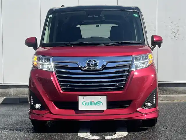 トヨタ ルーミー カスタムG 三重県 2019(令1)年 2.9万km ブラックマイカ/マゼンダベリーメタリック 純正９インチナビ/（Bluetooth/AM/FM/CD/DVD/地デジTV/SD）/ナビレディパッケージ/・バックカメラ/・ステアリングスイッチ（オーディオ）/ドライブレコーダー前後（社外）/ETC/両側パワースライドドア/コンフォートパッケージ/・シートヒーター（運転席/助手席）/・シートバックテーブル（運転席/助手席）/スマートアシスト3（衝突回避支援システム）/・衝突回避支援ブレーキ機能/・衝突警報機能/・車線逸脱警報機能/・誤発進抑制制御機能/・先行車発進お知らせ機能/・オートハイビーム/・コーナーセンサー/LEDヘッドランプ（オートライト）/電動オート格納ドアミラー/シートリフター（運転席）/シートアンダートレイ（助手席）/2トーンカラー/スマートキー/スペアキー