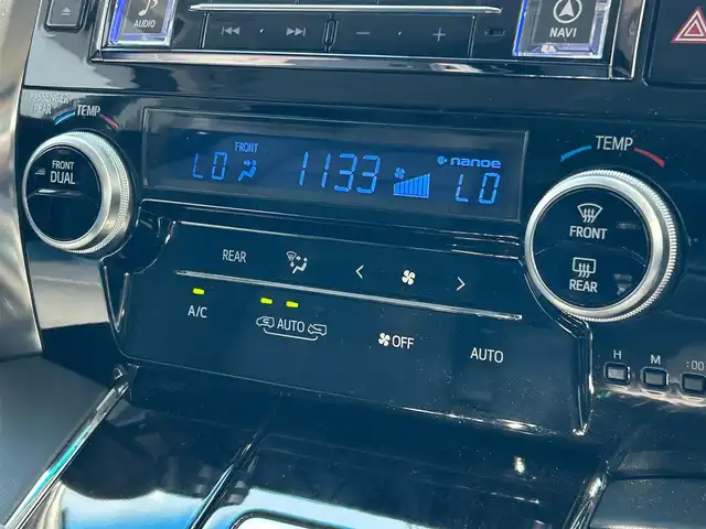 トヨタ ヴェルファイア Z Gエディション 滋賀県 2018(平30)年 13.8万km スパークリングブラックパールクリスタルシャイン 社外11インチナビ/（FM/AM/CD/DVD/フルセグ/Bluetooth）/モデリスタフルエアロ/バックカメラ/ETC/前後ドライブレコーダー/両側パワースライドドア/積込冬用タイヤ/ステアリングスイッチ/ステアリングヒーター/クルーズコントロール/電子パーキング/ブレーキホールド/電動格納ミラー/電動リアゲート/オートライト/LEDヘッドライト/フロントフォグ/オートハイビーム/シートメモリー/プッシュスタート/スマートキー/純正フロアマット/ドアバイザー/TEIN製車高調/社外マフラー