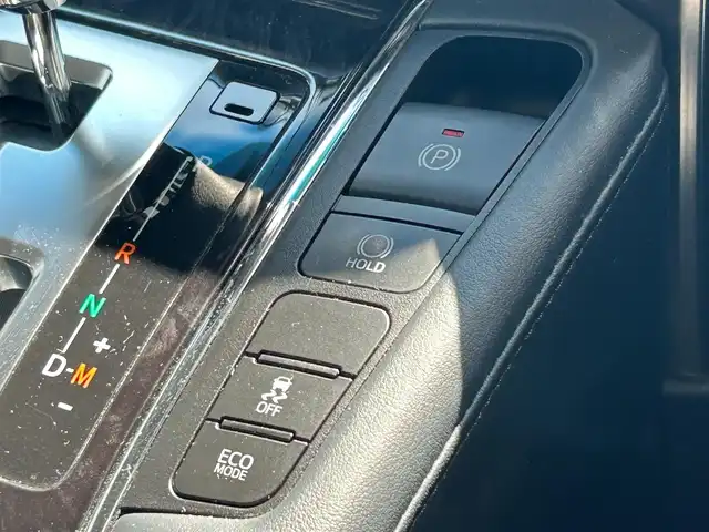 トヨタ ヴェルファイア Z Gエディション 滋賀県 2018(平30)年 13.8万km スパークリングブラックパールクリスタルシャイン 社外11インチナビ/（FM/AM/CD/DVD/フルセグ/Bluetooth）/モデリスタフルエアロ/バックカメラ/ETC/前後ドライブレコーダー/両側パワースライドドア/積込冬用タイヤ/ステアリングスイッチ/ステアリングヒーター/クルーズコントロール/電子パーキング/ブレーキホールド/電動格納ミラー/電動リアゲート/オートライト/LEDヘッドライト/フロントフォグ/オートハイビーム/シートメモリー/プッシュスタート/スマートキー/純正フロアマット/ドアバイザー/TEIN製車高調/社外マフラー