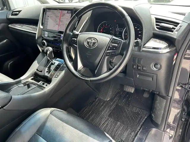 トヨタ ヴェルファイア Z Gエディション 滋賀県 2018(平30)年 13.8万km スパークリングブラックパールクリスタルシャイン 社外11インチナビ/（FM/AM/CD/DVD/フルセグ/Bluetooth）/モデリスタフルエアロ/バックカメラ/ETC/前後ドライブレコーダー/両側パワースライドドア/積込冬用タイヤ/ステアリングスイッチ/ステアリングヒーター/クルーズコントロール/電子パーキング/ブレーキホールド/電動格納ミラー/電動リアゲート/オートライト/LEDヘッドライト/フロントフォグ/オートハイビーム/シートメモリー/プッシュスタート/スマートキー/純正フロアマット/ドアバイザー/TEIN製車高調/社外マフラー