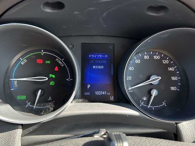 トヨタ Ｃ－ＨＲ G 静岡県 2017(平29)年 10.4万km ブラックマイカ 純正ナビ/AM/FM/CD/DVD/フルセグTV/SD/Bluetooth/主要装備/・ＢＳＭ　/・レーダークルーズコントロール　/・バックカメラ　/・ドライブレコーダー　/・ＥＴＣ　/・シートヒーター　/・コーナーセンサー　/・レーンキープ　/・オートハイビーム　/・スマートキー　/・スペアキー　/・プッシュスタート/・オートライト/・横滑り防止装置/・衝突軽減システム/・純正アルミホイール/・純正フロアマット/・ハーフレザーシート/・ステアリングリモコン/・オートホールド/・ヒーテッドドアミラー/・保証書/・取扱説明書