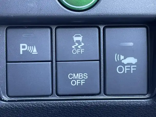 ホンダ アコード ハイブリッド EX 島根県 2014(平26)年 11.5万km ホワイトオーキッドパール 登録時走行距離114674km/純正ナビ(Bluetooth・AM・FM・CD)/フルセグTV/バックカメラ/ETC/電動リアサンシェード/前席パワーシート/社外フロアマット/純正17インチAW/アイドリングストップ/レーダークルーズコントロール/前後コーナーセンサー/レーンキープアシスト/衝突被害軽減ブレーキ/横滑り防止装置/オートライト/LEDヘッドライト/プッシュスタート/取扱説明書