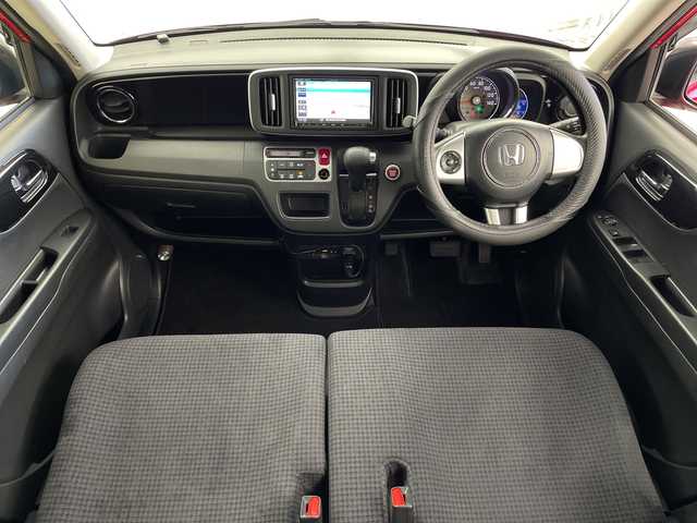 ホンダ Ｎ ＯＮＥ G ローダウン 鹿児島県 2016(平28)年 5.2万km ミラノレッド 社外SDナビ/（AM/FM/CD/DVD/Bluetooth/フルセグ）/バックカメラ/ドライブレコーダー/ステアリングリモコン/ETC/オートライト/純正AW14インチ/HIDライト/フロアマット/電格ミラー/スマートキー/プッシュスタート/フロアマット/ドアバイザー