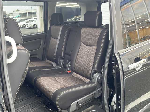 日産 セレナ HWS S HV Vセレ +SeftyⅡ 熊本県 2016(平28)年 8.5万km ダイヤモンドブラック (株)IDOMが運営する【じしゃロン熊本店】の自社ローン専用車両になります。/こちらは現金またはオートローンご利用時の価格です。自社ローンご希望の方は別途その旨お申付け下さい /純正ナビ（ＣＤ　ＤＶＤ　フルセグＴＶ）　/アラウンドビューモニター　/両側パワースライドドア　/ビルトインＥＴＣ　/クルーズコントロール　/エマージェンシーブレーキ　/前後コーナーセンサー　/ＬＥＤヘッドライト