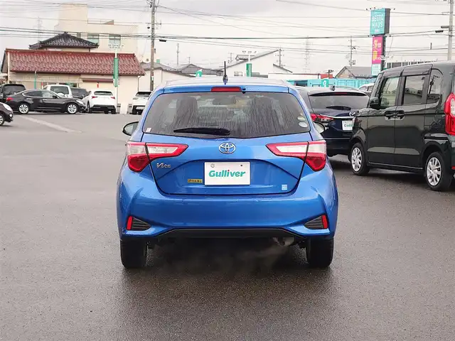 トヨタ ヴィッツ F 山形県 2017(平29)年 8.9万km コバルトブルーメタリック 衝突被害軽減システム/ワンオーナー/SDナビ/　　【CD ワンセグ USB Radio】/14インチアルミホイール/電動格納ウィンカーミラー/純正フロアマット/ドアバイザ―/エアコン/スマートキー/ETC