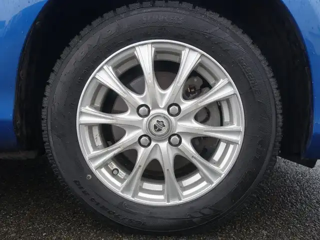 トヨタ ヴィッツ F 山形県 2017(平29)年 8.9万km コバルトブルーメタリック 衝突被害軽減システム/ワンオーナー/SDナビ/　　【CD ワンセグ USB Radio】/14インチアルミホイール/電動格納ウィンカーミラー/純正フロアマット/ドアバイザ―/エアコン/スマートキー/ETC