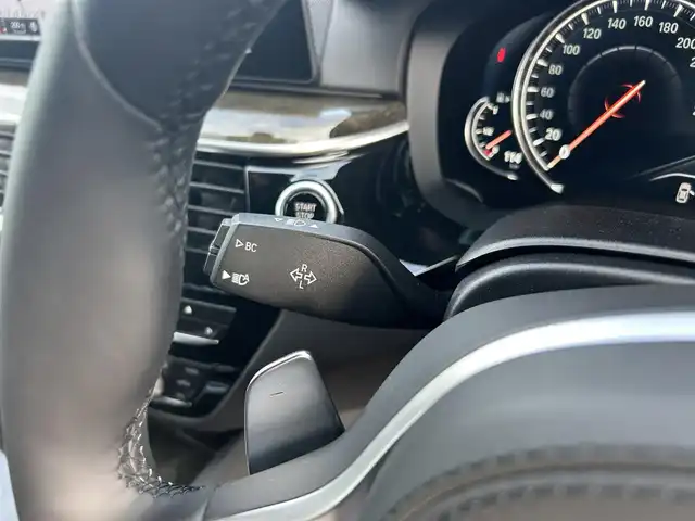 ＢＭＷ ５２３ｉ ツーリング Mスポーツ 滋賀県 2018(平30)年 3万km 黒 360°カメラ/コンフォートアクセス/インテリジェントセーフティ/アダプティブ・クルーズ・コントロール/LEDヘッドライト/純正ナビ/フルセグＴＶ・Bluetooth・USB/前席パワーシート/シートメモリー/レーンキープ/パーキングアシスト/オートホールド/パドルシフト/パワーバックドア/純正19インチＡＷ