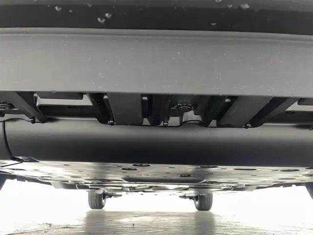 ホンダ フリード ハイブリット 福島県 2025(令7)年 0.1千km クリスタルブラックパール ホンダセンシング/・衝突軽減ブレーキ/・アダプティブクルーズコントロール/・先行車発進お知らせ/・歩行者事故低減ステアリング/・レーンキープアシスト/・標識認識機能/・トラフィックジャムアシスト/・BSM/・誤発進抑制/・後方誤発進抑制/・急アクセル抑制/・パーキングセンサー/純正9インチメモリーナビ/型式：LXM-242ZFNi/・フルセグTV/・Bluetooth/・FM/AM/・AppleCarPlay/・androidオート/・ステアリングスイッチ/・USB/両側パワースライドドア/LEDヘッドライト/・オートライト/・オートマチックハイビーム/前席シートヒーター/純正15インチホイール/サーキュレーター/プッシュスタート/・スマートキー/・スペアキー