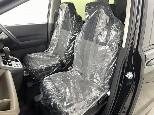 ホンダ フリード ハイブリット 福島県 2025(令7)年 0.1千km クリスタルブラックパール ホンダセンシング/・衝突軽減ブレーキ/・アダプティブクルーズコントロール/・先行車発進お知らせ/・歩行者事故低減ステアリング/・レーンキープアシスト/・標識認識機能/・トラフィックジャムアシスト/・BSM/・誤発進抑制/・後方誤発進抑制/・急アクセル抑制/・パーキングセンサー/純正9インチメモリーナビ/型式：LXM-242ZFNi/・フルセグTV/・Bluetooth/・FM/AM/・AppleCarPlay/・androidオート/・ステアリングスイッチ/・USB/両側パワースライドドア/LEDヘッドライト/・オートライト/・オートマチックハイビーム/前席シートヒーター/純正15インチホイール/サーキュレーター/プッシュスタート/・スマートキー/・スペアキー