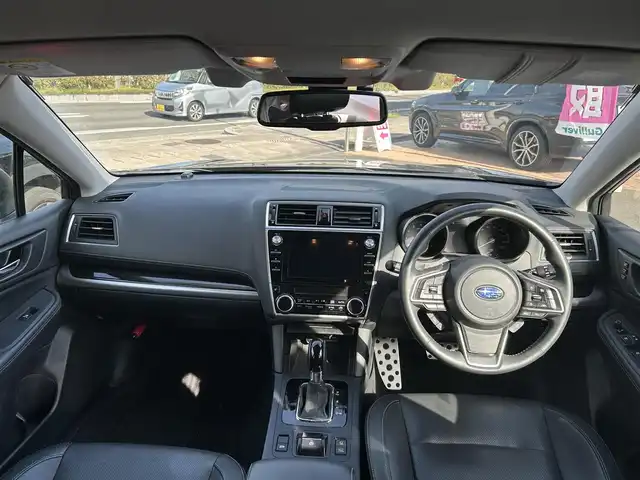スバル アウトバック リミテッド 佐賀県 2018(平30)年 12万km クリスタルブラックシリカ 純正ナビ/Bluetooth/CD/DVD/USB/フルセグTV/バックモニター/前方ドライブレコーダー/アイサイト/・衝突軽減システム/・レーンキープアシスト/・追従機能付きクルーズコントロール/・ブラインドスポットモニター/全席シートヒーター/前席パワーシート/LEDオートライト/オートエアコン/ステアリングヒーター/パワーバックドア/ETC/X-MODE/パドルシフト/革巻きステアリング/電格ウィンカーミラー/ステアリングスイッチ/保証書/取扱説明書/スペアキー