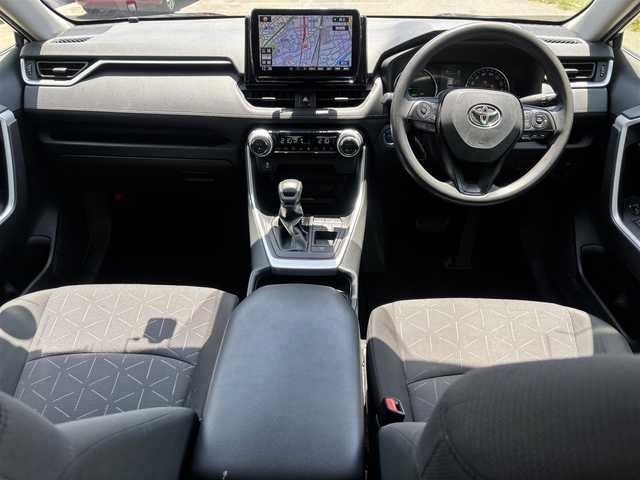トヨタ ＲＡＶ４ ハイブリットX 福岡県 2020(令2)年 6.5万km グレーメタリック レーンキープアシスト/横滑り防止装置/衝突被害軽減システム/エアバッグWサイド/カーテンエアバッグ/ABS/クルーズコントロール/前後ドラレコ/盗難防止装置/前後車外カメラ/前後コーナーセンサー/BT/純正ETC/社外ナビ/フルセグTV /プッシュスタート/PW/スマートキー/AAC/サンルーフ/純正フロアマット/純正アルミホイール/オートライト/オートマチックハイビーム/LEDライト